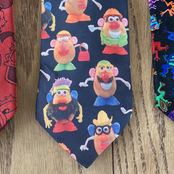 VINTAGE Novelty Neck Tie Lot of 4~ Disney, Mr Potato Head, Tree Frogs - Picture 4 of 6